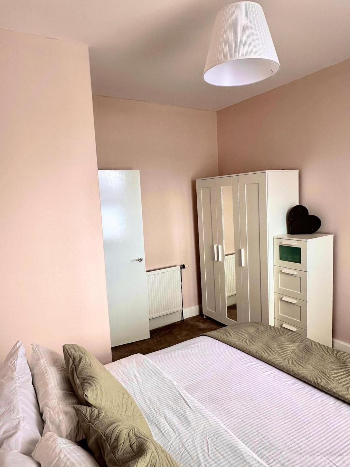 Prestwick Kingb Petsok Freep Wifi Tv Apartment Bagian luar foto